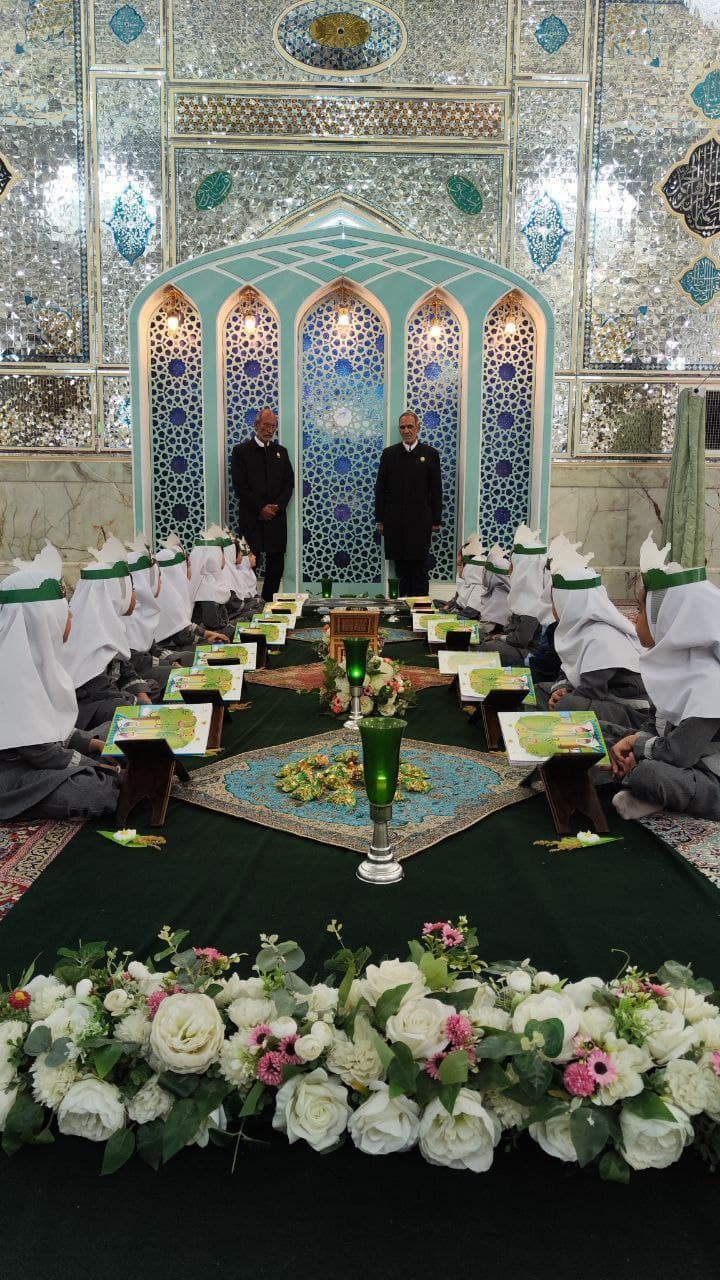 دبستان دخترانه و پسرانه رویش