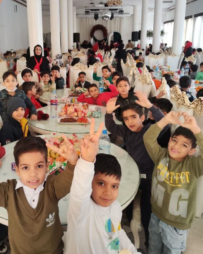 دبستان دخترانه و پسرانه رویش